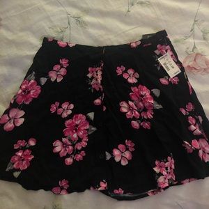 Black and Pink Floral Aeropostale Skirt NWT